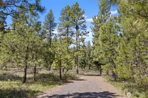 401 Hazelnut Ln, Cle Elum, WA 98922