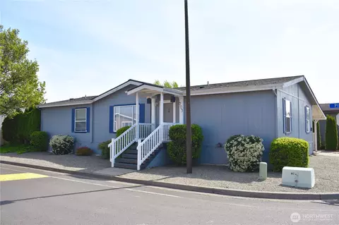 703 Pintail Ln, Longview, WA 98632