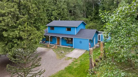 4715 NE Thunder Ln, Poulsbo, WA 98370