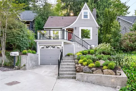Exterior - 2423 Everett Ave E, Seattle, WA 98102 photo 7 of 7