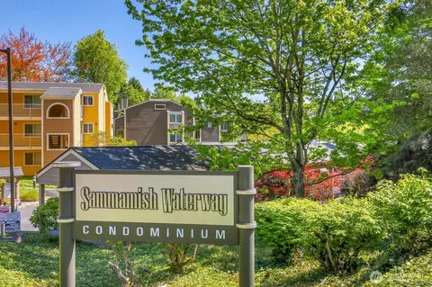 7276 W Lake Sammamish Pkwy NE, Redmond, WA 98052