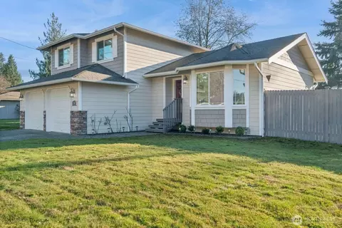 2002 122nd Pl SE, Everett, WA 98208 photo 2