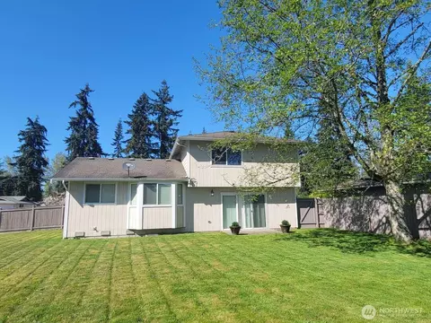 2002 122nd Pl SE, Everett, WA 98208 photo 4