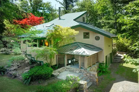 46519 SE 156th Pl, North Bend, WA 98045