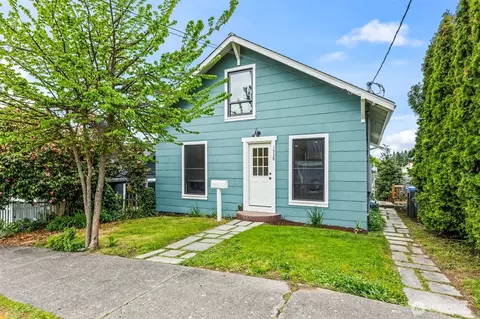 1538 7th St, Bremerton, WA 98337