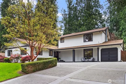 12419 NE 72nd St, Kirkland, WA 98033
