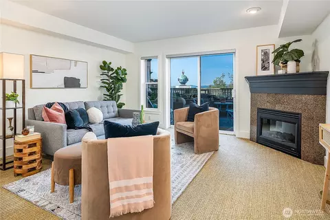 133 Queen Anne Ave N #205, Seattle, WA 98109