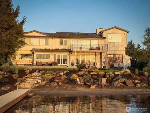 4704 194th Ave SE, Issaquah, WA 98027