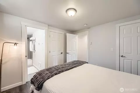 Bedroom - 11130 3rd Pl SE, Everett, WA 98208 photo 2 of 4