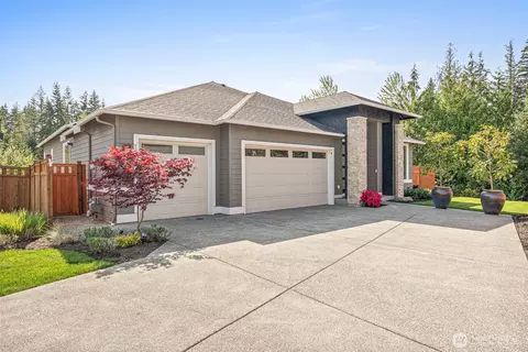 14720 199th Ave E, Bonney Lake, WA 98391