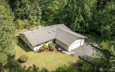 6003 31st Street Ct NW, Gig Harbor, WA 98335