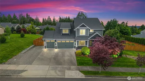841 Garnero St, Buckley, WA 98321