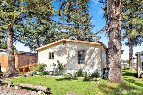 1014 W Smith Rd #12, Bellingham, WA 98226
