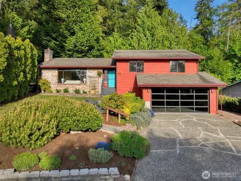 26459 Kingsview Loop NE, Kingston, WA 98346
