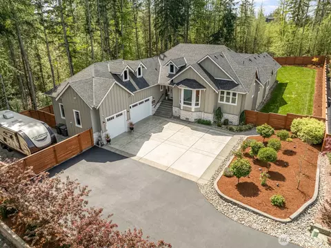 13811 190th Ave E, Bonney Lake, WA 98391