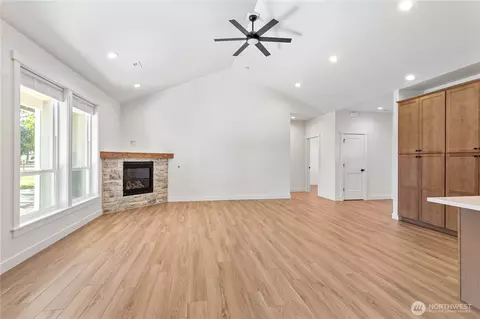 Living - 1200 E Georgia Ln, Everson, WA 98247 photo 4 of 4