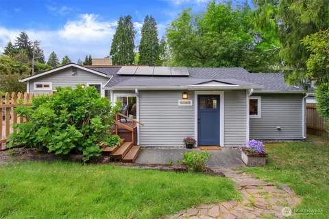 9507 32nd Ave NE, Seattle, WA 98115