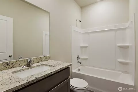 Bath - 8512 13th Ave E, Tacoma, WA 98445 photo 3 of 3