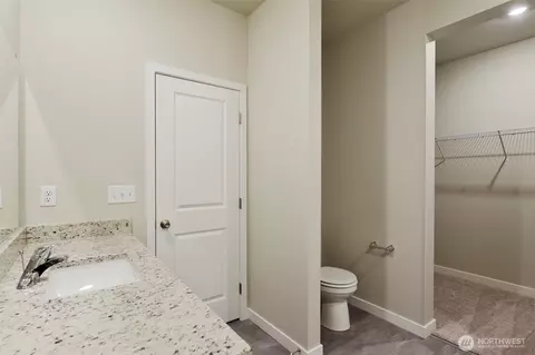 Bath - 8512 13th Ave E, Tacoma, WA 98445 photo 2 of 3