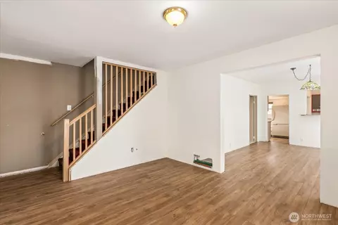 Living - 2402 Cleveland Ave, Everett, WA 98201 photo 2 of 6