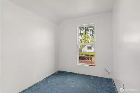 Bedroom - 2402 Cleveland Ave, Everett, WA 98201 photo 6 of 6