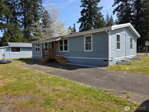 7313 155th St E #1, Puyallup, WA 98375