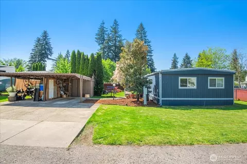 13201 NE 44th St #13, Vancouver, WA 98682
