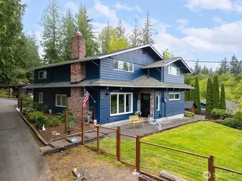 4130 Lakeway Dr, Bellingham, WA 98229