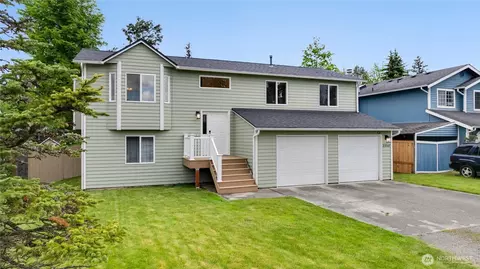 21848 SE 267th St, Maple Valley, WA 98038