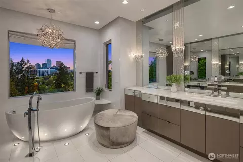 Bath - 209 Northside Rd, Bellevue, WA 98004 photo 4 of 4