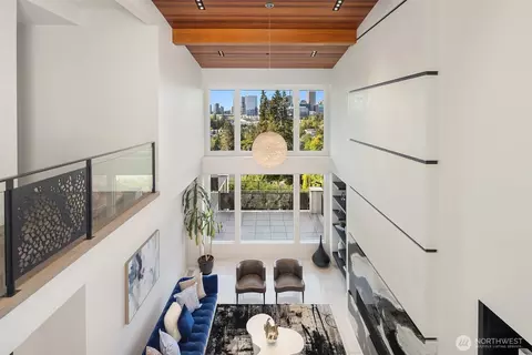 Living - 209 Northside Rd, Bellevue, WA 98004 photo 1 of 4