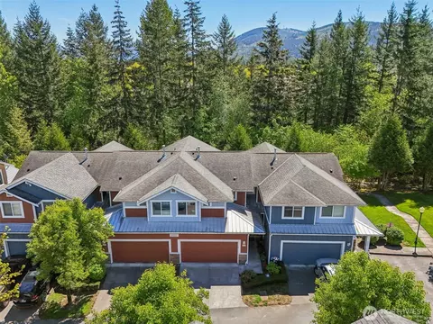 35227 SE Aspen Ln #1203, Snoqualmie, WA 98065