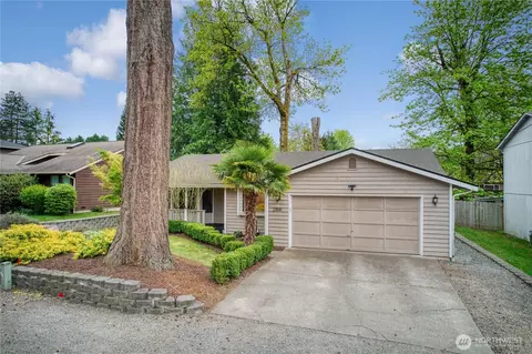 21841 SE 266th St, Maple Valley, WA 98038