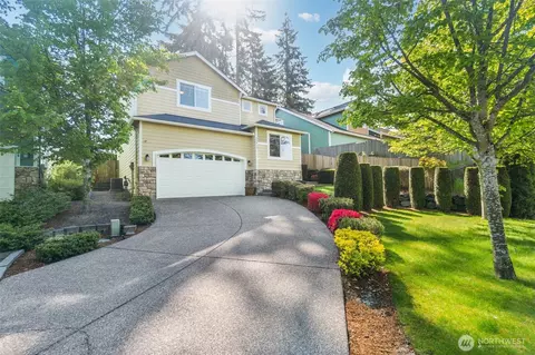 23813 45th Pl W, Mountlake Terrace, WA 98043