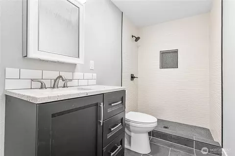 Bath - 16974 Bradley Rd, Bow, WA 98232 photo 1 of 1