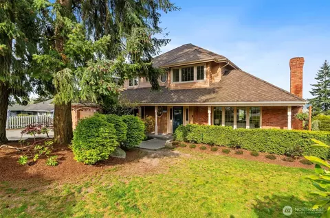 4631 View Dr, Everett, WA 98203 photo 38