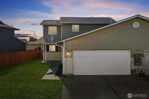 16818 41st Dr NE #A, Arlington, WA 98223
