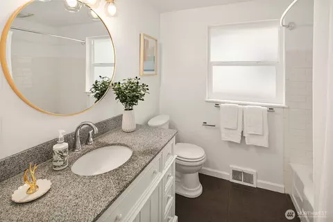 726 N 86th St, Seattle, WA 98103 photo 15