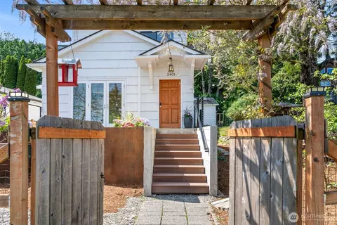 3401 25th Ave S, Seattle, WA 98144