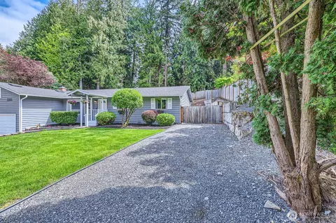 Exterior - 23115 19th Dr SE, Bothell, WA 98021 photo 9 of 9