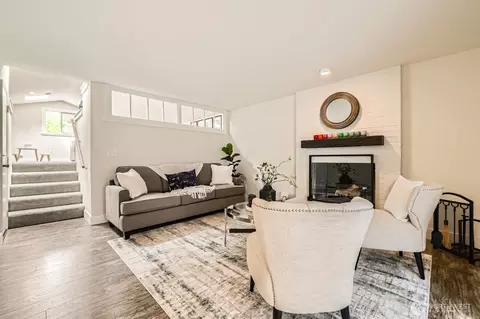 Living - 23115 19th Dr SE, Bothell, WA 98021 photo 4 of 4