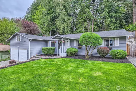 Exterior - 23115 19th Dr SE, Bothell, WA 98021 photo 2 of 9