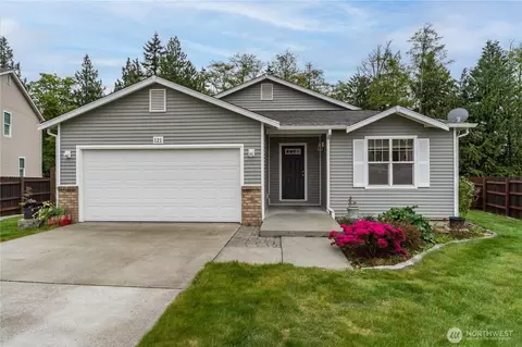 121 George Leslie Dr, Port Ludlow, WA 98365