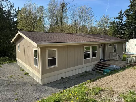 612 197th St Ct Avenue Ct E #8, Lake Tapps, WA 98391