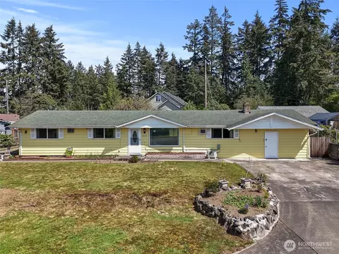 12211 94th Ave E, Puyallup, WA 98373