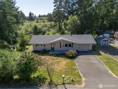27501 U St, Ocean Park, WA 98640