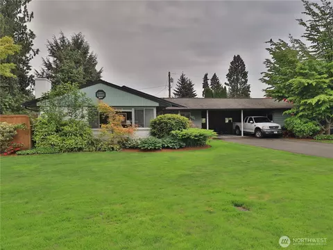 706 Park Ln, Monroe, WA 98272