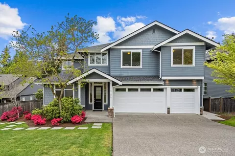 15106 NE Woodland Pl, Woodinville, WA 98072