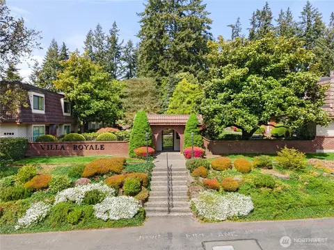 8713 238th St SW #A11, Edmonds, WA 98026