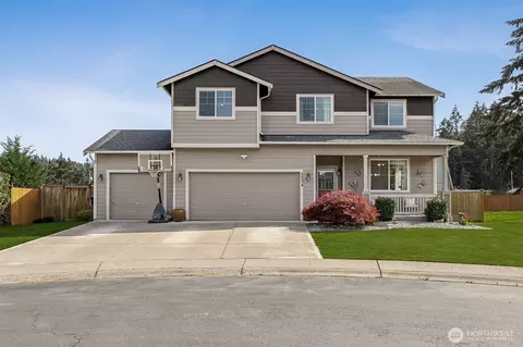 8204 237th St E, Graham, WA 98338